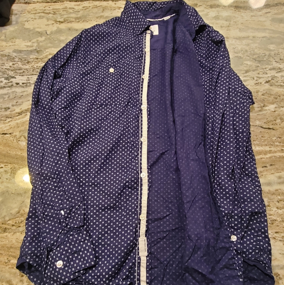 Men's shirt